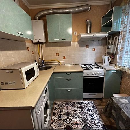 Apartment on Akhmetova 10 Alma-Ata Buitenkant foto