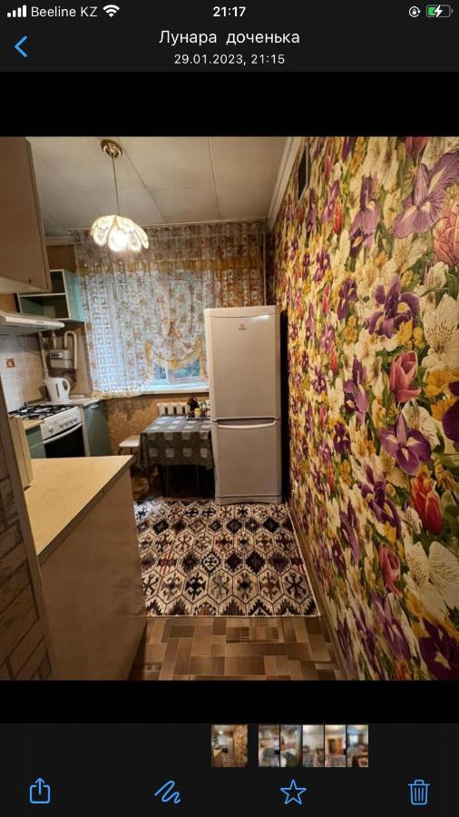 Apartment on Akhmetova 10 Alma-Ata Buitenkant foto