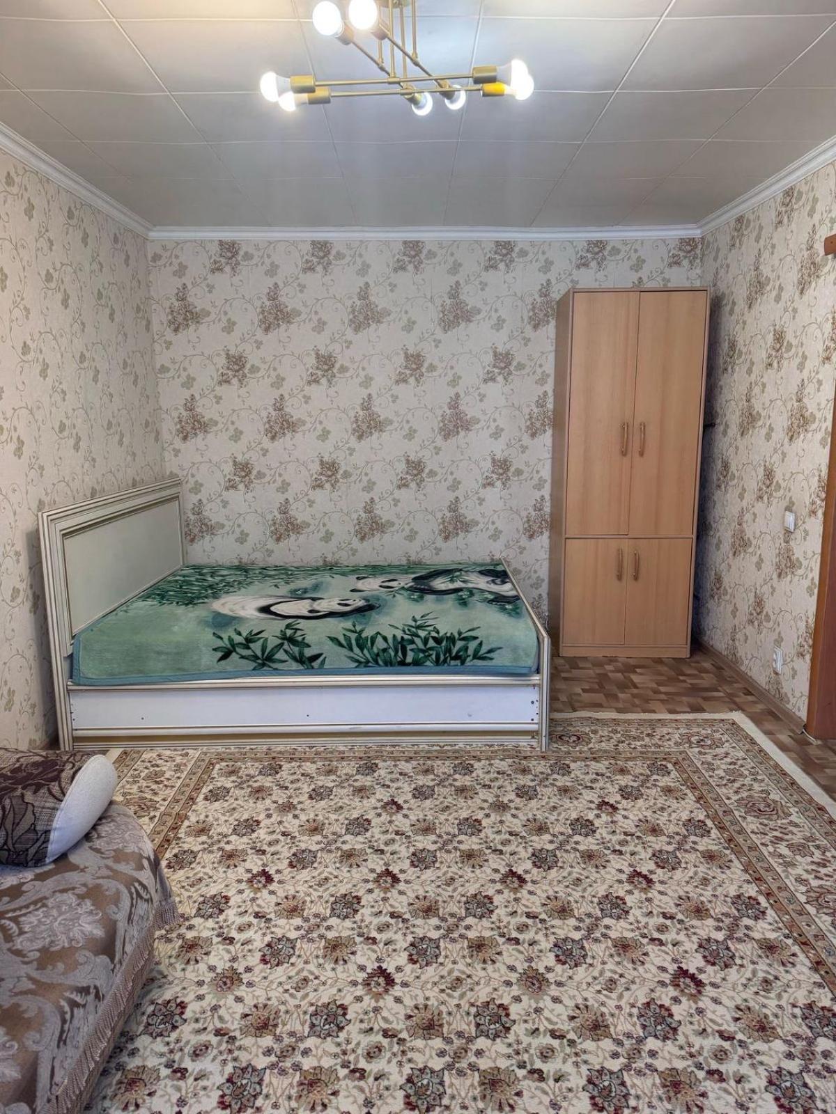 Apartment on Akhmetova 10 Alma-Ata Buitenkant foto